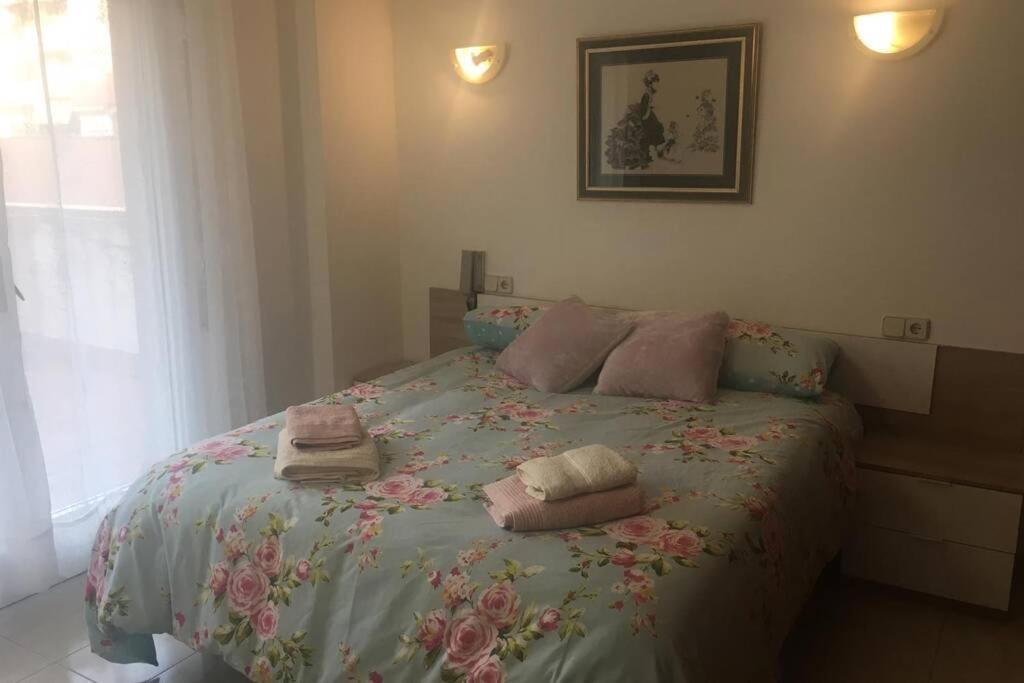 Comode Apartament Al Bell Mig De Girona Eksteriør bilde